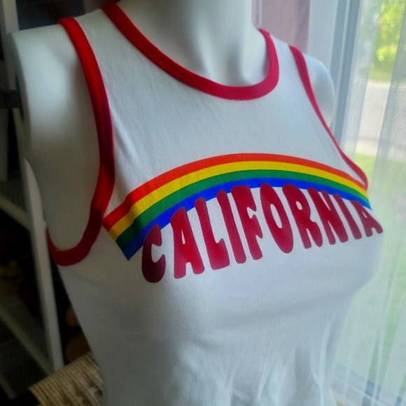 NWT Forever 21 Crop Rainbow Graphic Tank Top Size Small - Picture 3 of 9